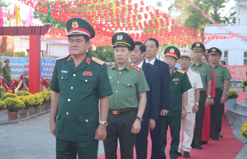 lanh dao bo cong an du le giao nhan quan tai cac dia phuong hinh 1