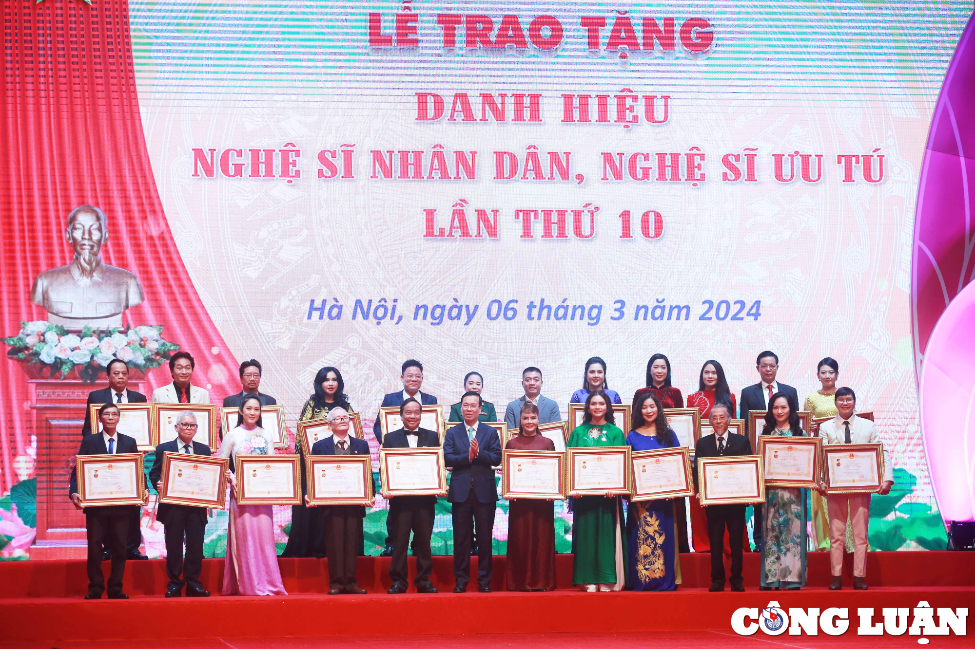 ngoc hoang quoc khanh nhan danh hieu nsnd phan hai viet anh nhan danh hieu nsut hinh 9