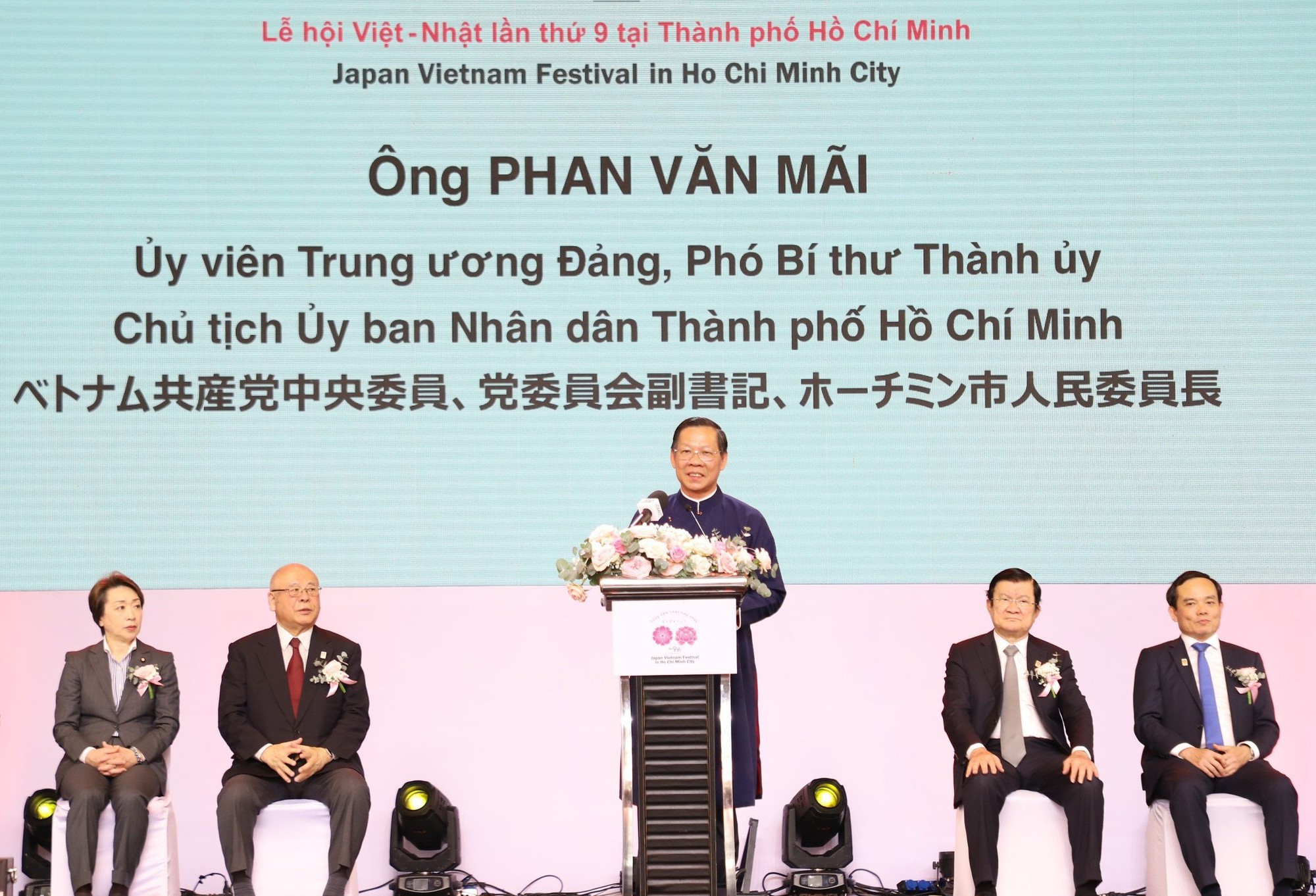 le hoi viet nhat la nhip cau huu nghi cung co tinh cam gan bo chan thanh giua nhan dan hai nuoc hinh 3