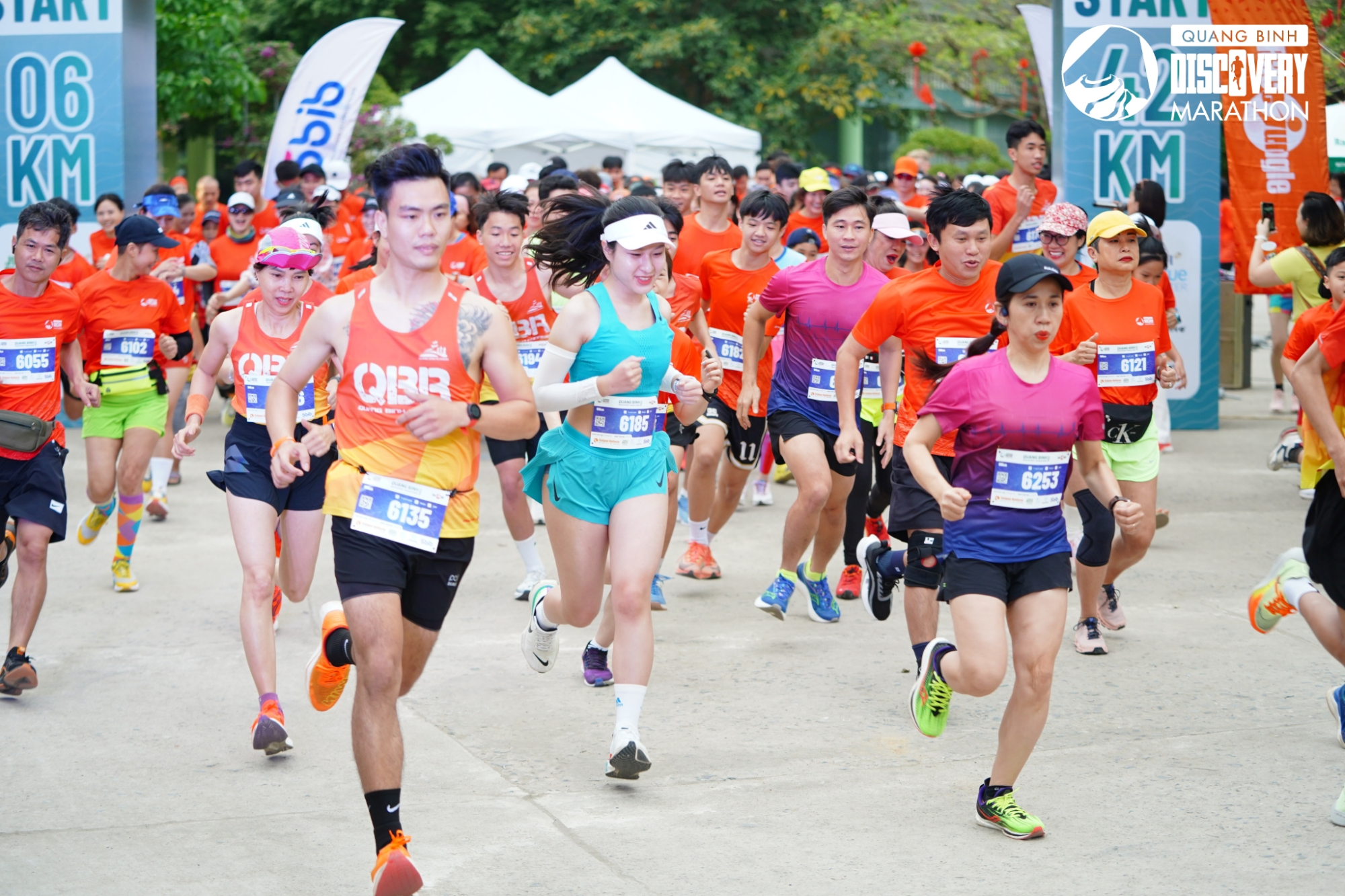 gan 2400 vdv tham gia giai chay quang binh discovery marathon nam 2024 hinh 3