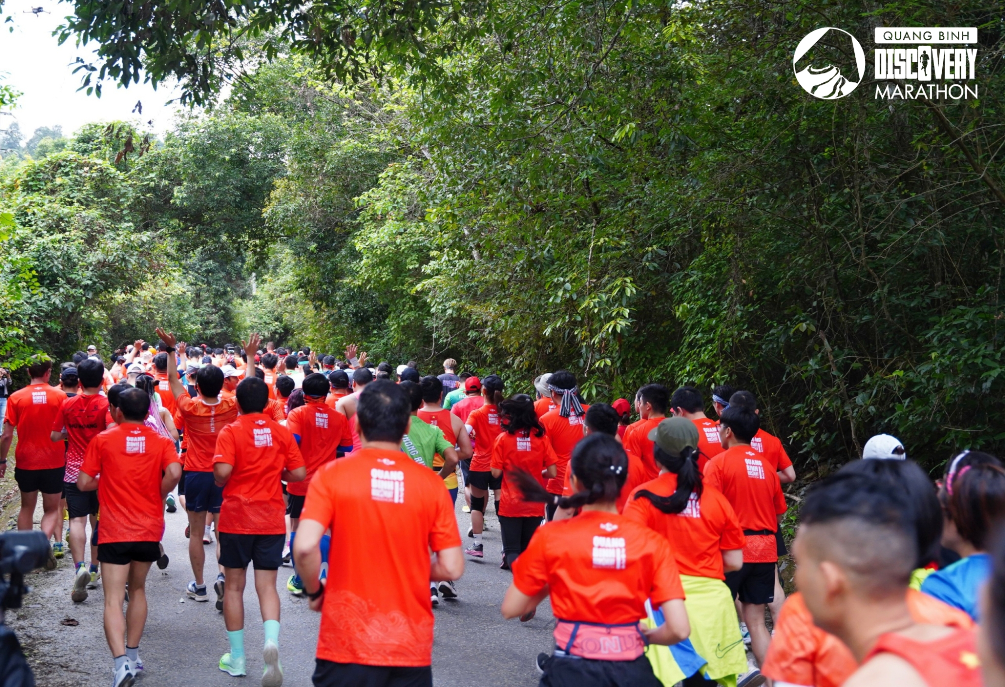 gan 2400 vdv tham gia giai chay quang binh discovery marathon nam 2024 hinh 4