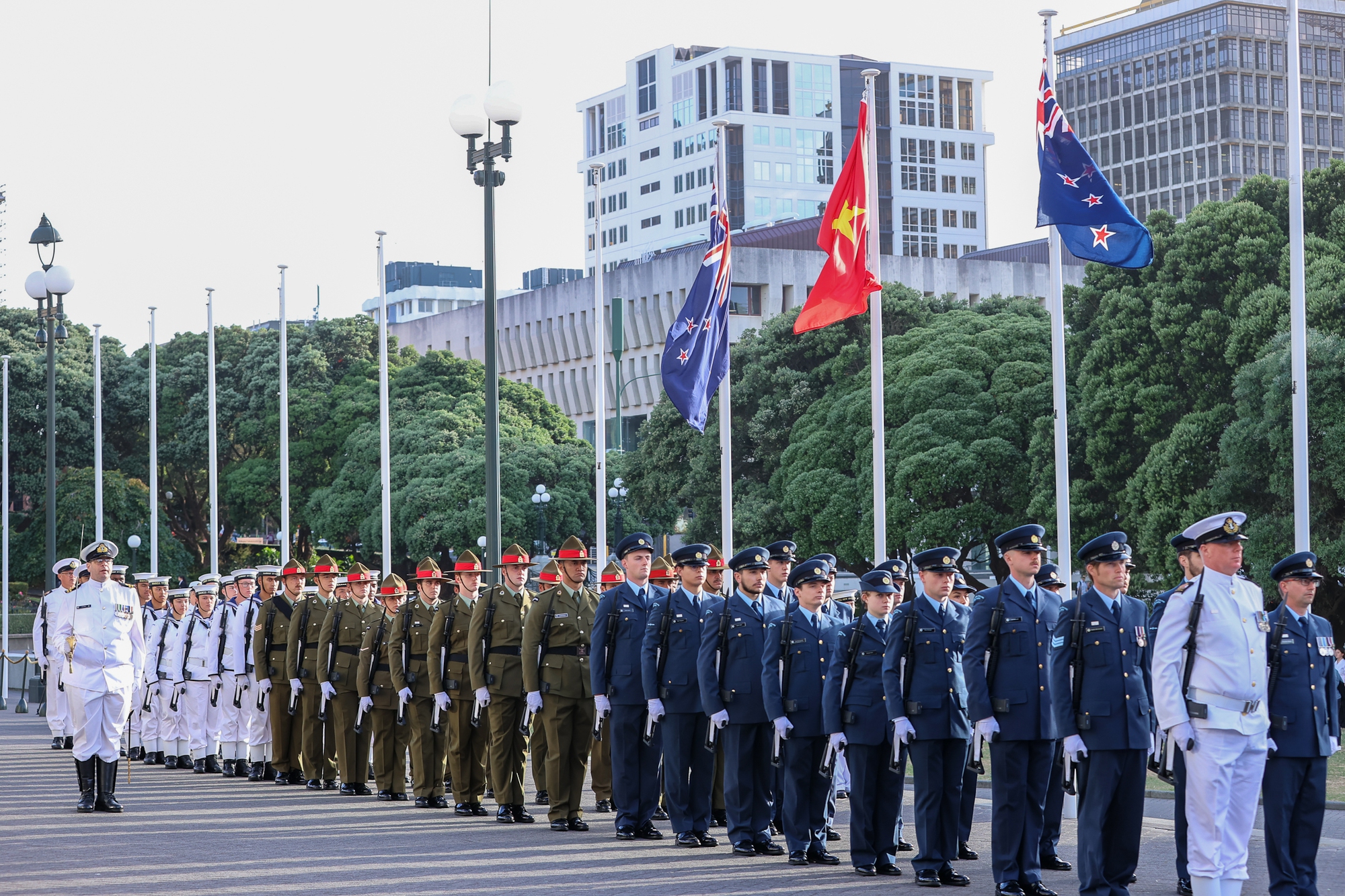 thu tuong christopher luxon chu tri le don thu tuong chinh phu pham minh chinh tham chinh thuc new zealand hinh 13