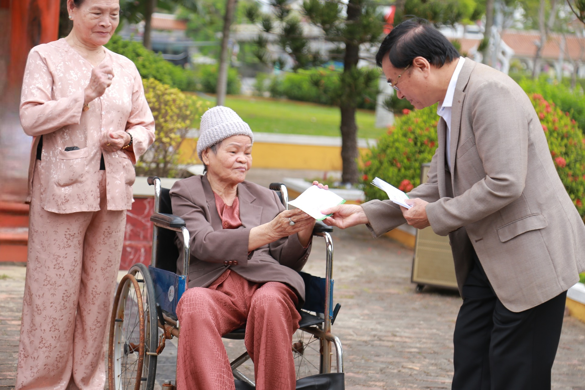 da nang tuong niem tri an 64 liet si hy sinh tai dao gac ma hinh 14