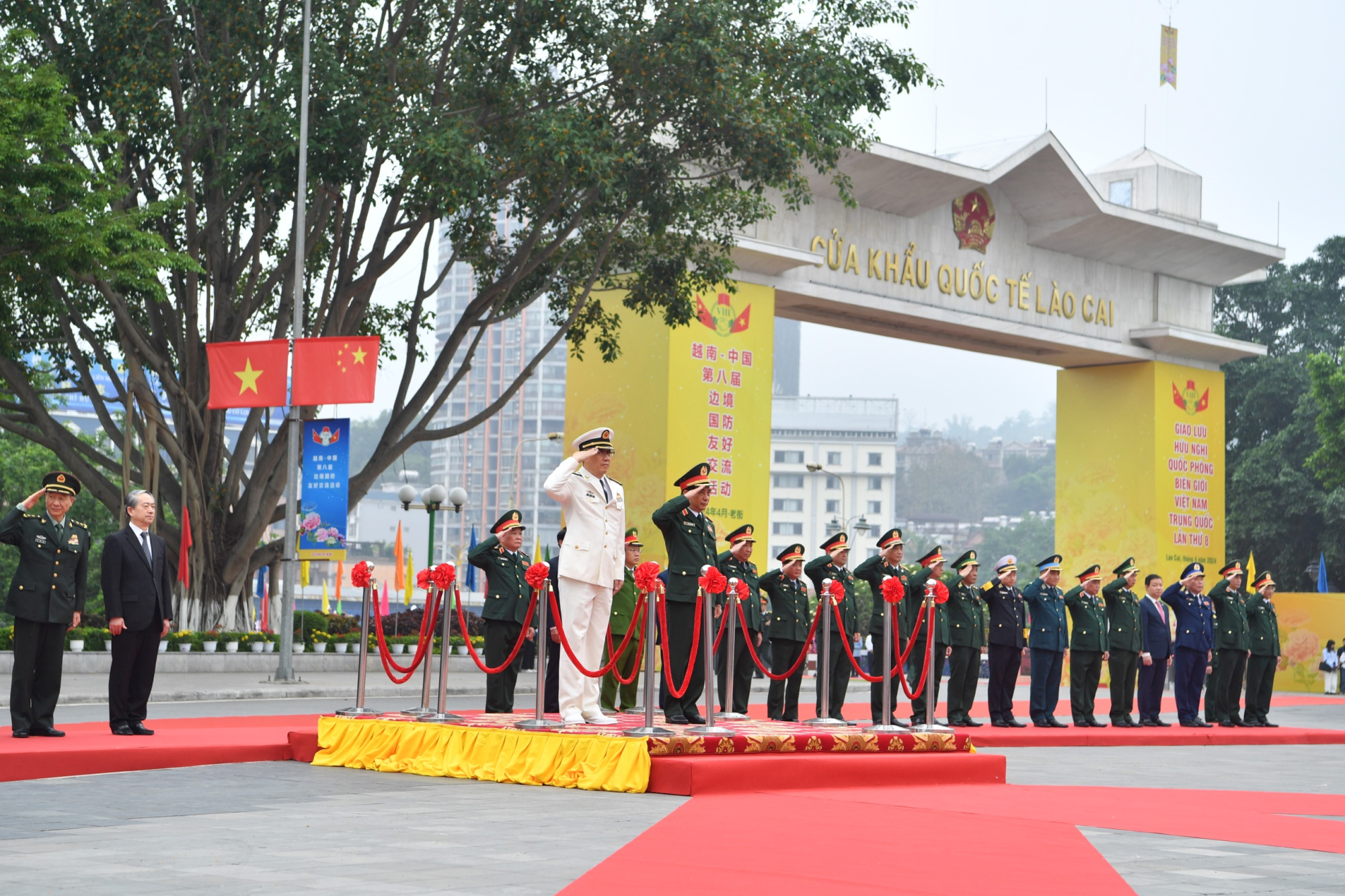 giao luu huu nghi quoc phong bien gioi viet nam  trung quoc lan thu 8 hinh 3