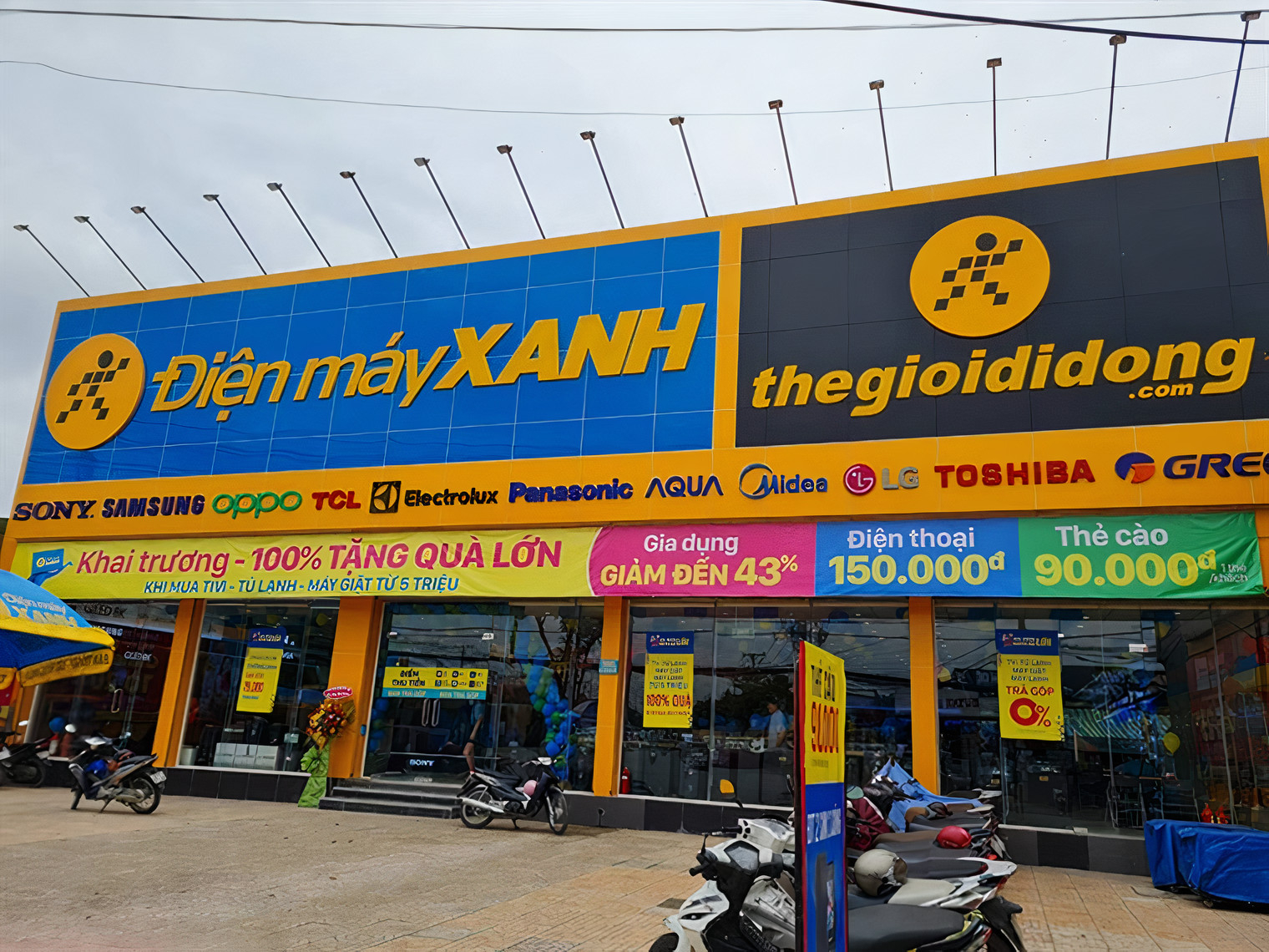 the gioi di dong mwg van thuong co phieu cho quan ly du sa thai 10000 nhan vien trong nam 2023 hinh 1