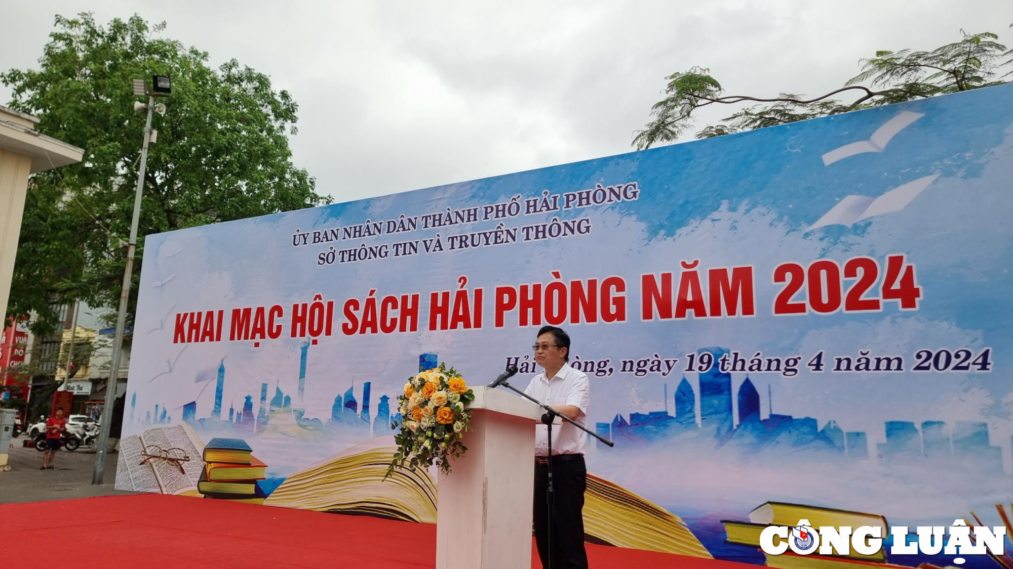 12000 dau sach trung bay tai hoi sach hai phong nam 2024 hinh 3