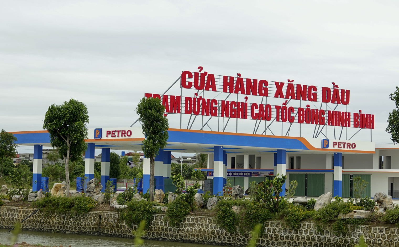 chi tiet cac tram dung nghi phuc vu nguoi dan tren cao toc bac  nam hinh 4