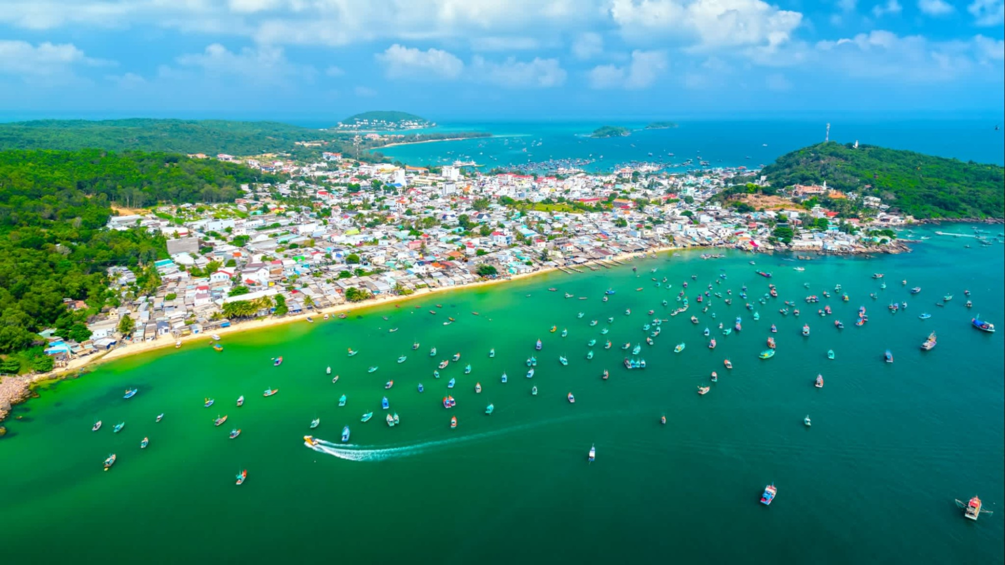 phu quoc tiem nang tang truong lon tu bat dong san nha o so huu lau dai hinh 1