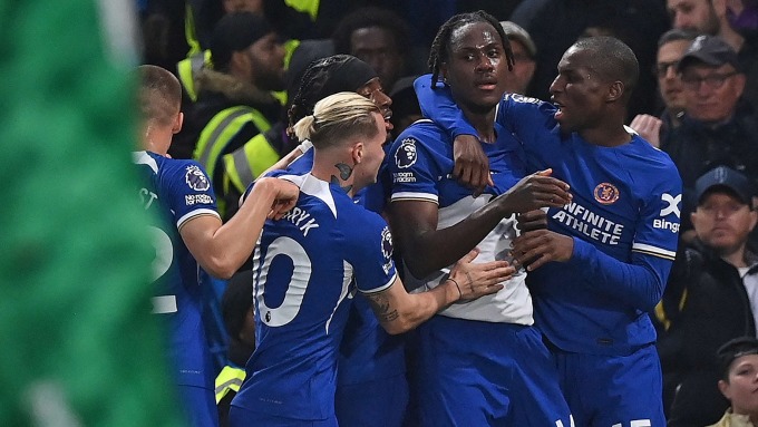 chelsea xuat sac danh bai tottenham tai vong 26 ngoai hang anh hinh 1