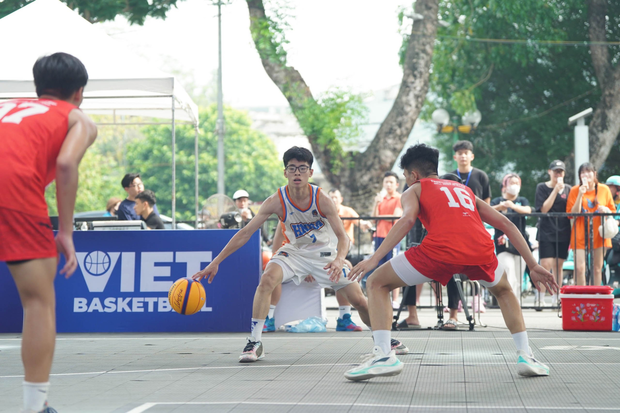 nhieu sao bong ro tranh tai tai giai 3x3 hanoi open cup 2024 hinh 2