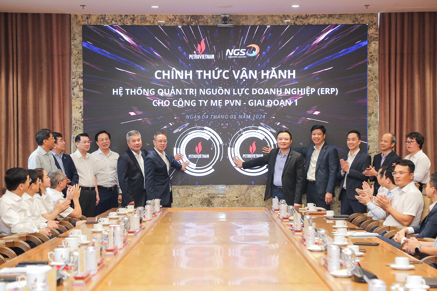 petrovietnam van hanh he thong quan tri nguon luc doanh nghiep erp hinh 5