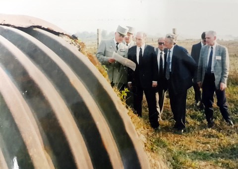 khi franois mitterrand den dien bien phu hinh 2