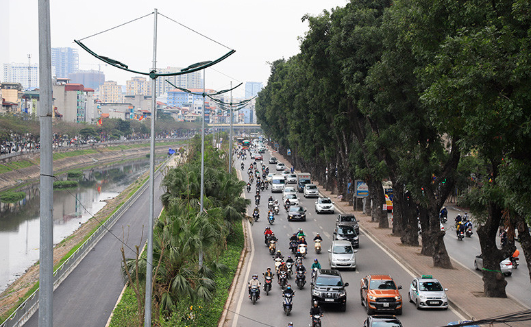 ha noi mo rong duong vanh dai 2 tren cao va duoi thap doan nga tu so  cau giay hinh 1