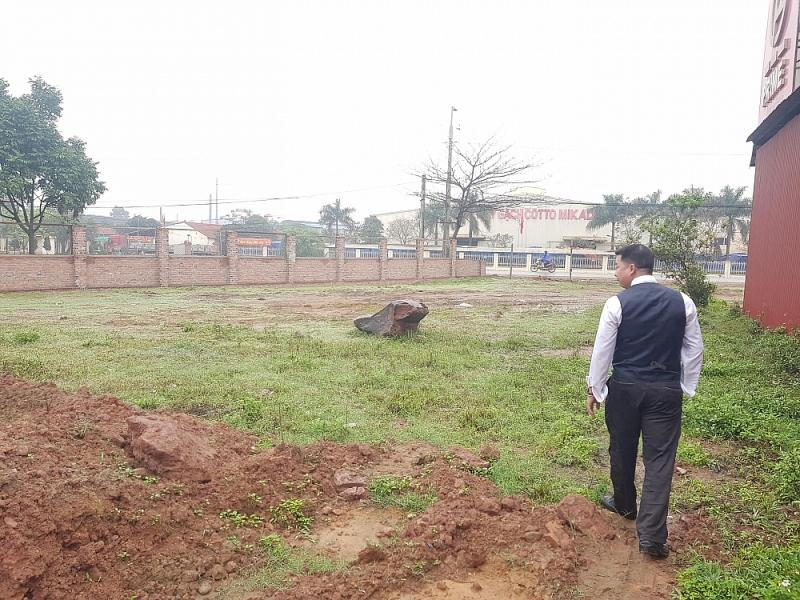 hiep hoa bac giang sai pham trong cap giay chung nhan quyen su dung dat tai xa mai trung hinh 1