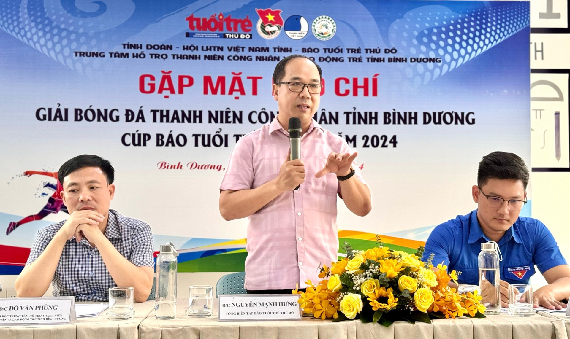 giai bong da danh cho thanh nien cong nhan o binh duong hinh 1