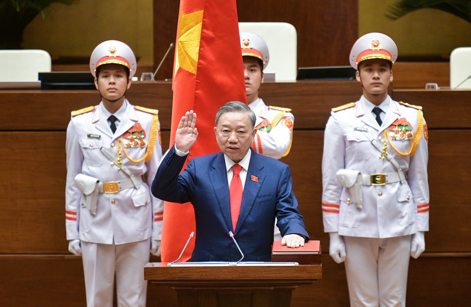 the hien dam net tinh than tiep tuc lanh dao chi dao trien khai cac chuong trinh ke hoach de ra voi ket qua cao nhat hinh 2