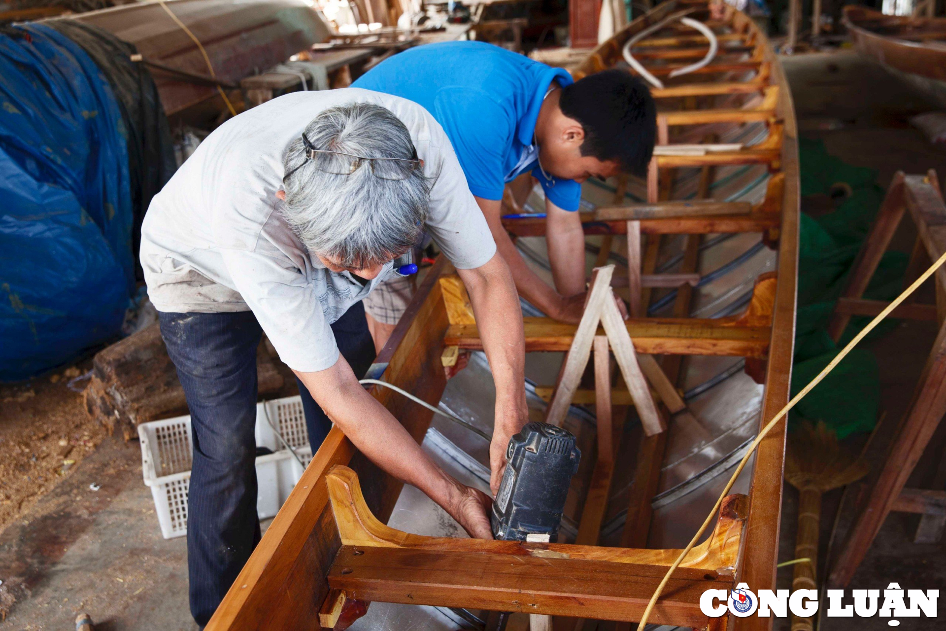 trai nghiem nghe thuat dong ghe dua o xu quang hinh 8