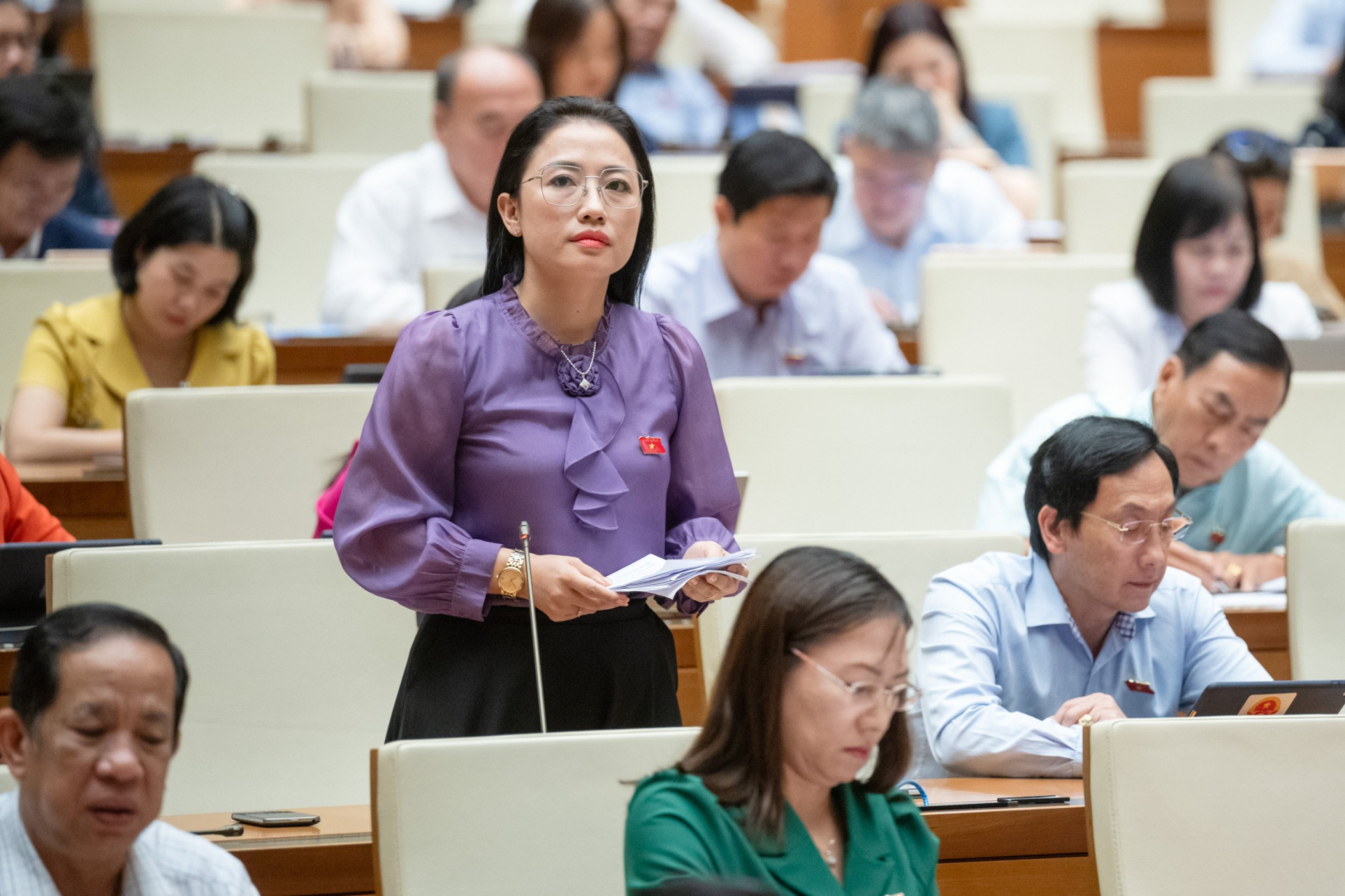 bao hiem xa hoi huong den che do an sinh ben vung cho nguoi lao dong khi om dau huong luong huu khi ve gia hinh 3