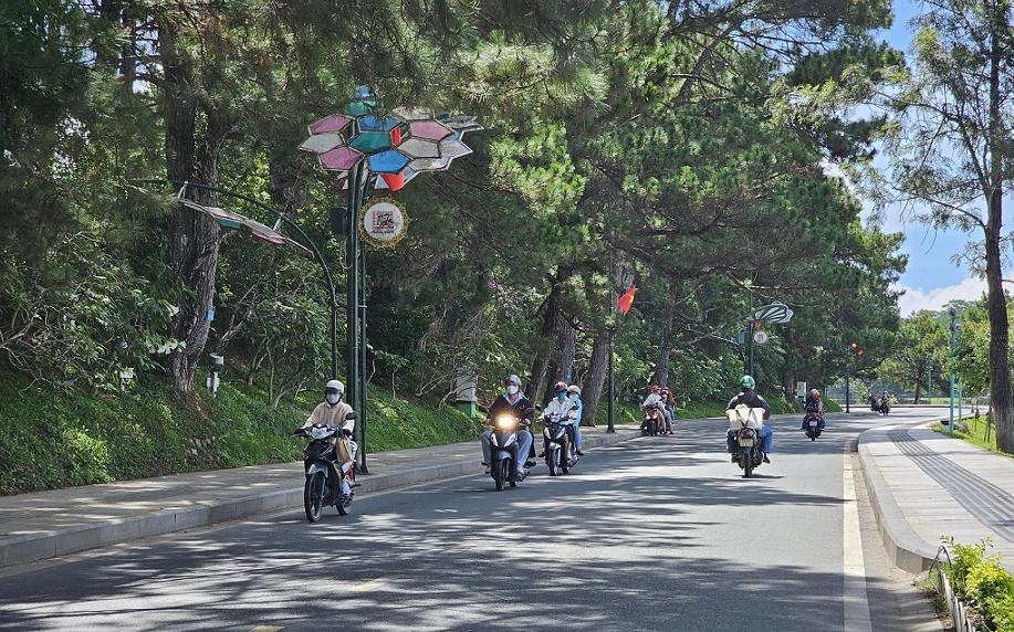 da lat trien khai pho di bo ben ho xuan huong tu dau thang 6 2024 hinh 1