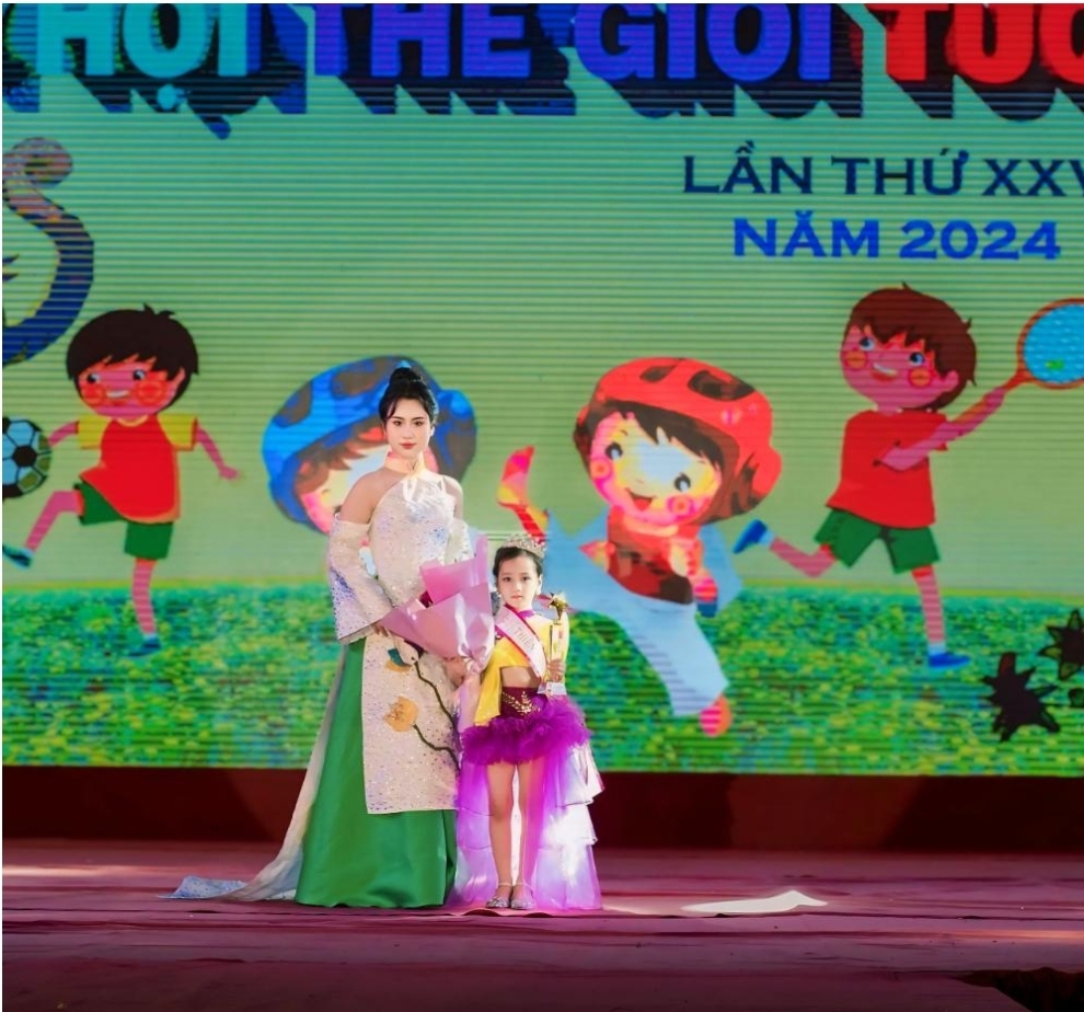 nha thiet ke ngo nhat huy phuong ho thuong hieu bigally hoi tu trong le hoi tre em toa sang viet nam hinh 8