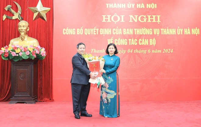 ong nguyen tien cuong giu chuc bi thu huyen uy thanh tri hinh 1