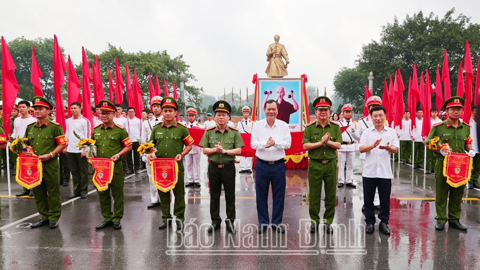 hoi thi nghiep vu chua chay va cuu nan cuu ho to lien gia an toan pccc khu vuc ii hinh 1