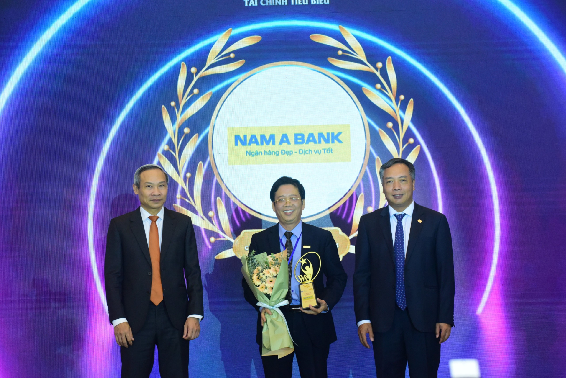 vinh danh nam a bank tai dien dan cap cao co van tai chinh viet nam 2024 hinh 1