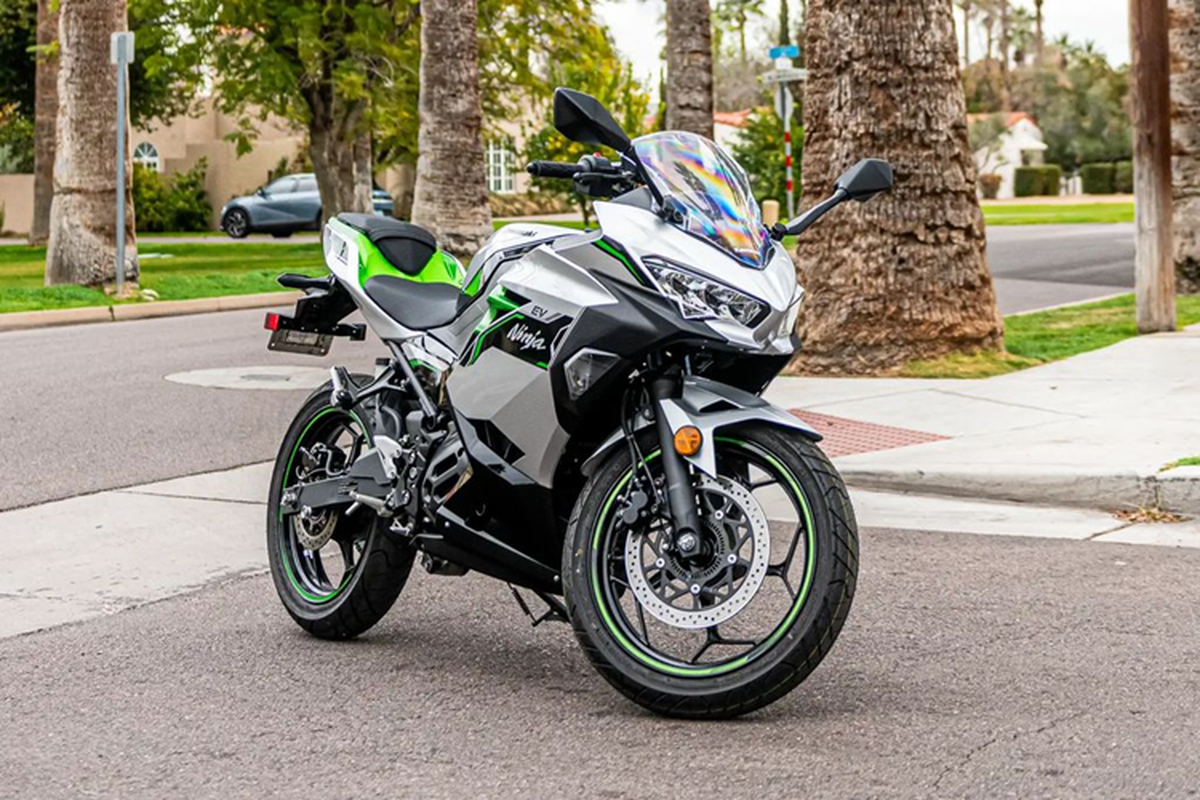 kawasaki ninja e 1 ra mat co gi dac biet hinh 3