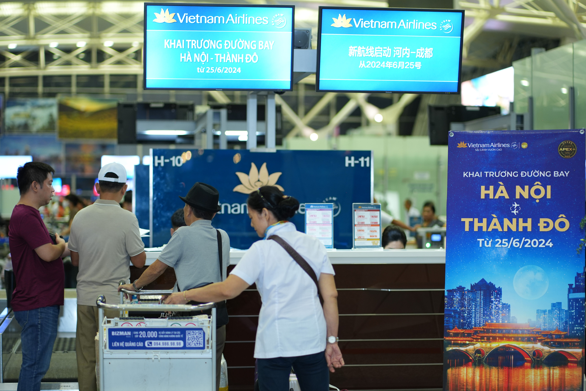 vietnam airlines khai truong duong bay thang ha noi  thanh do hinh 1