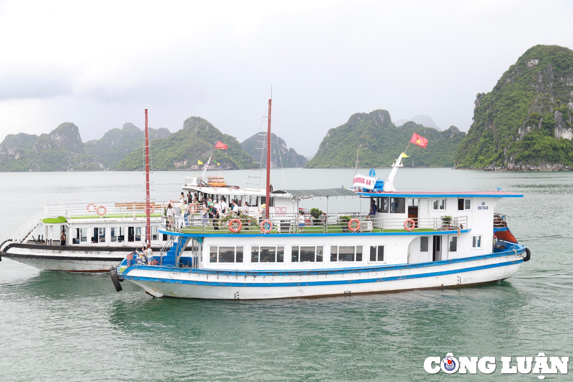 de xuat thu phi tham quan vinh ha long 600000 dong du khach hinh 1