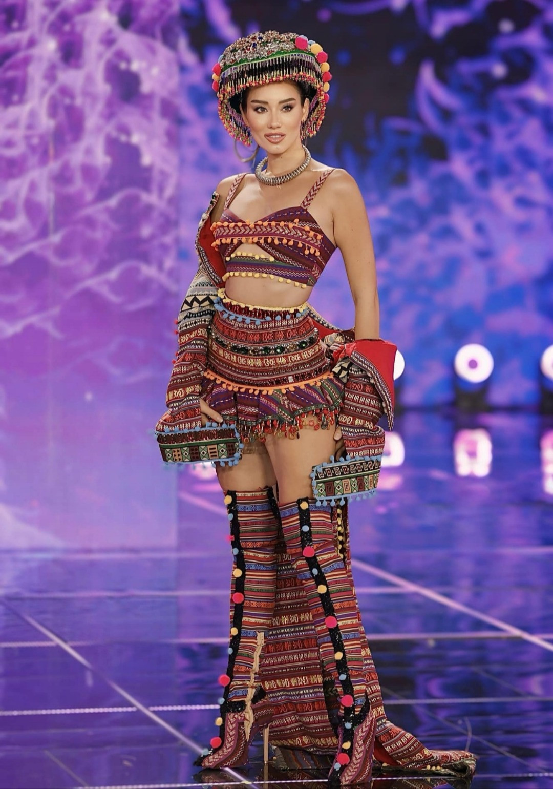 hoa hau indonesia dang quang miss supranational 2024 lydie vu truot top 25 hinh 3