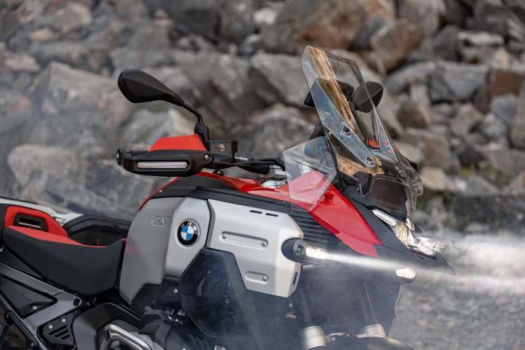 ngam nhin xich tho bmw motorrad r 1300 gs adventure hinh 2