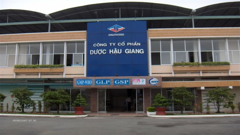 duoc hau giang dhg loi nhuan giam 385 loat lanh dao vua xin tu nhiem hinh 1