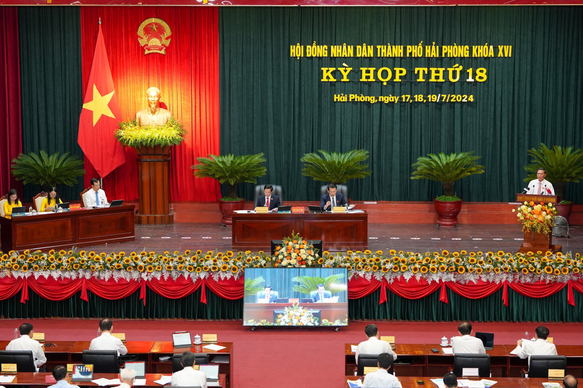 chu tich quoc hoi tran thanh man du khai mac ky hop thu 18 hdnd thanh pho hai phong hinh 1