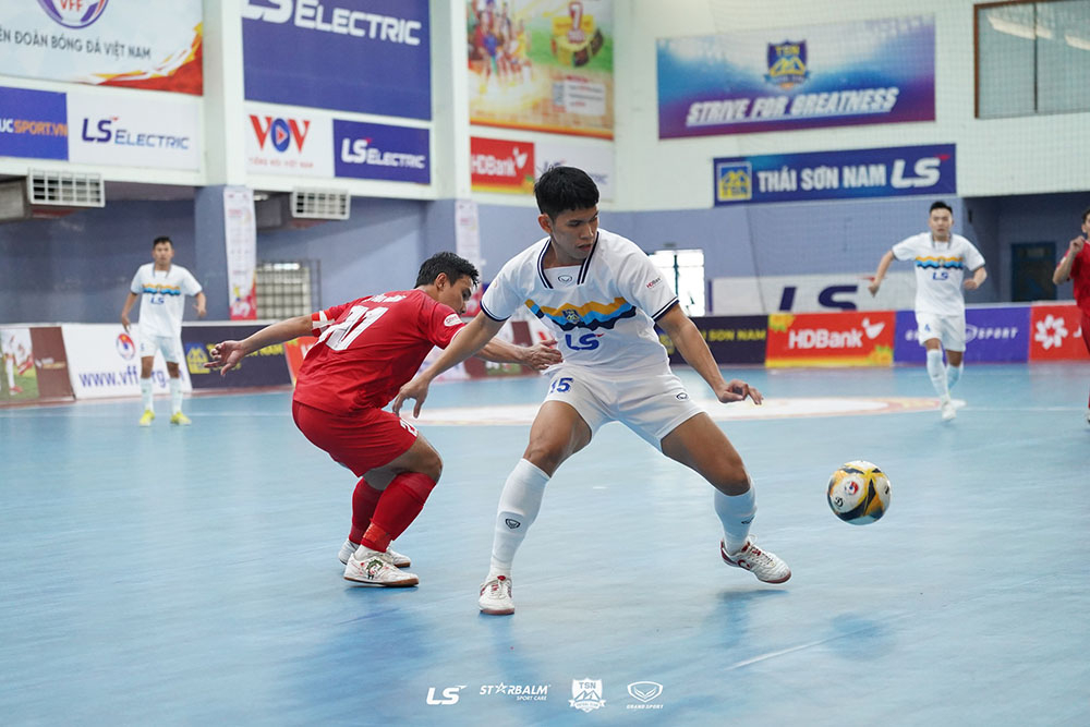 ha tan hiep hung thai son nam vo dich futsal viet nam som 2 vong dau hinh 1