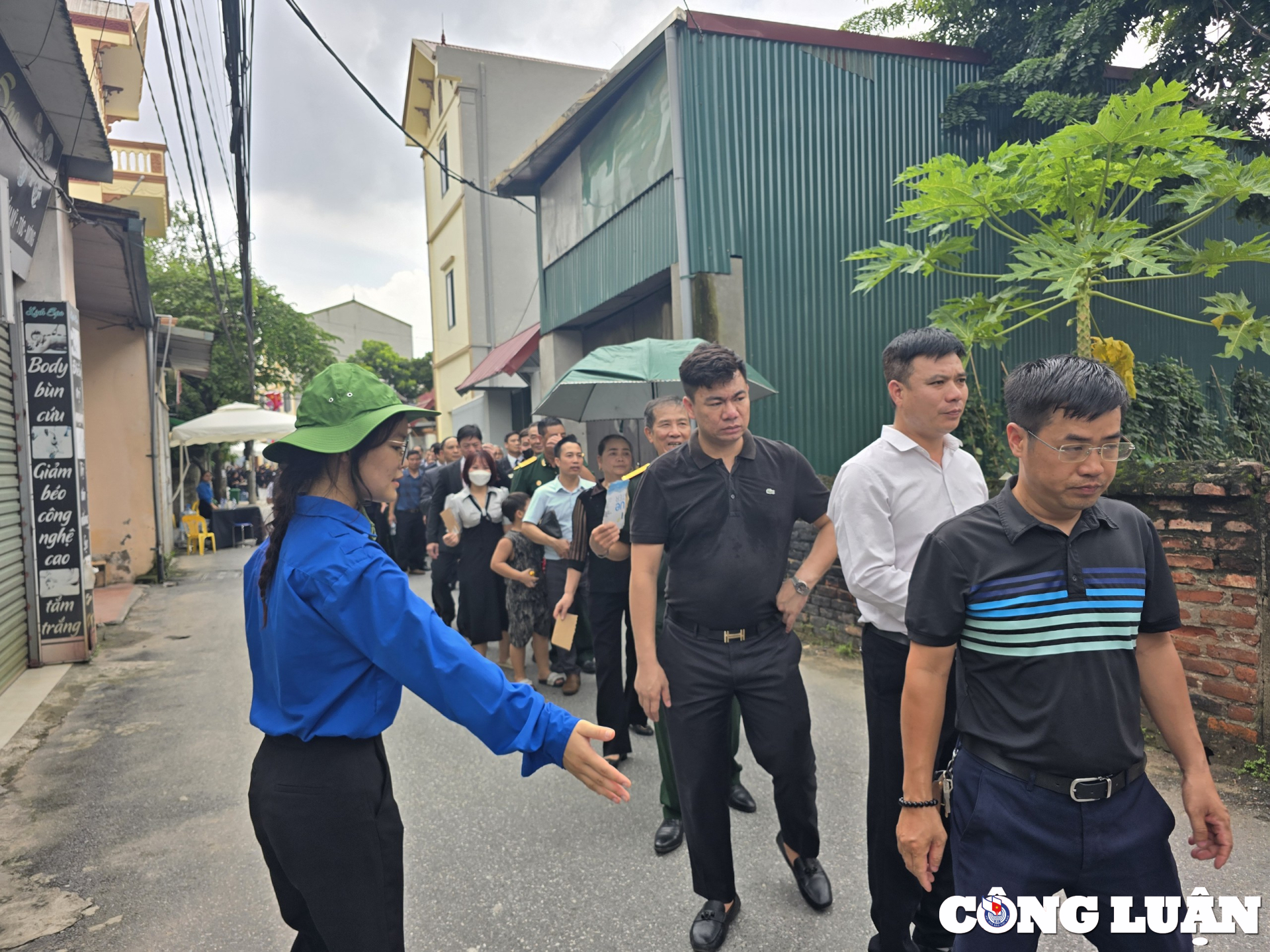 hang nghin thanh nien tinh nguyen tham gia phuc vu le tang tong bi thu hinh 7