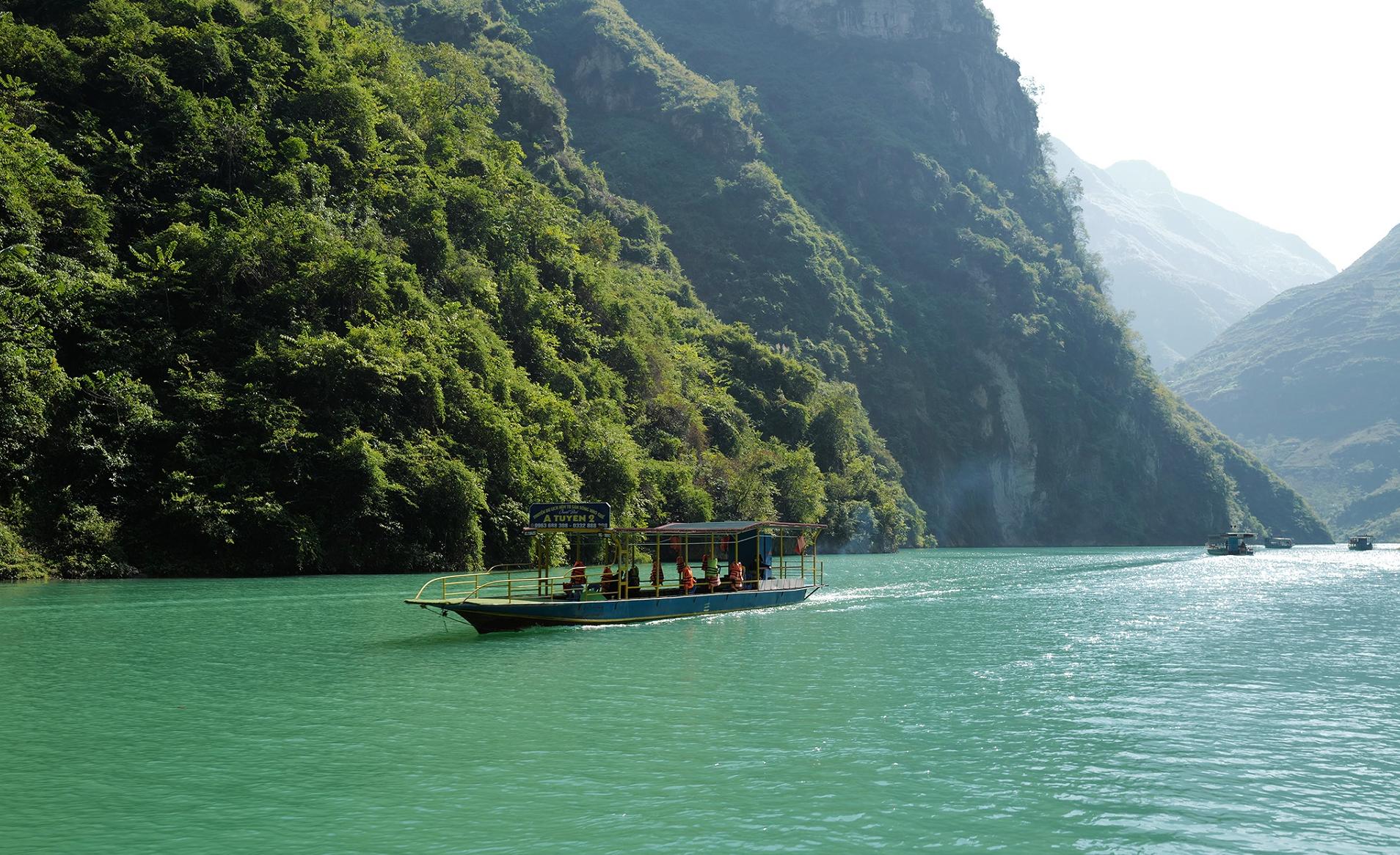 ha giang diem den du lich van hoa hang dau chau a hinh 2