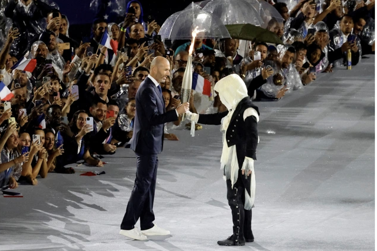 an tuong le khai mac the van hoi olympic paris 2024 hinh 14