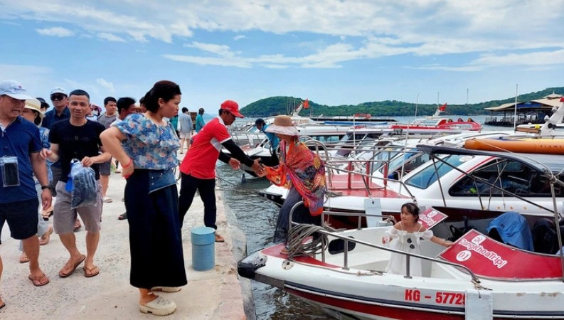 phu quoc tao song du lich voi nhieu uu dai dac biet hinh 2