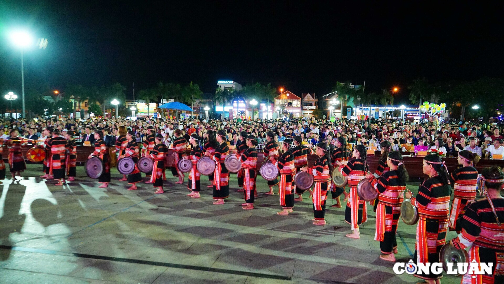 gia lai ngay hoi du lich huyen kbang thu hut khach du lich tu cac hoat dong phong phu hinh 1