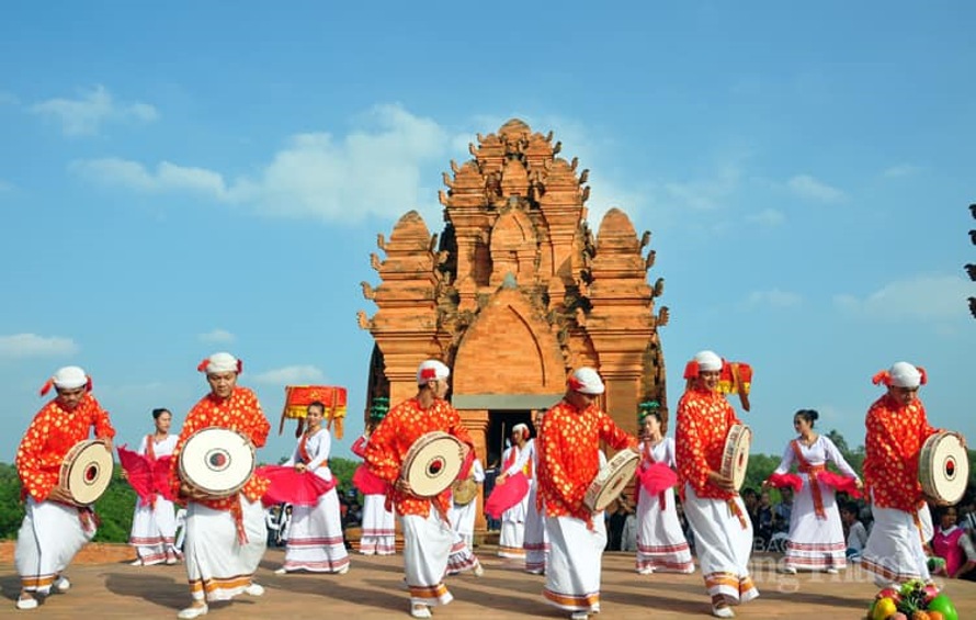 trai nghiem va kham pha phong tuc cac dan toc thieu so tai lang van hoa hinh 1