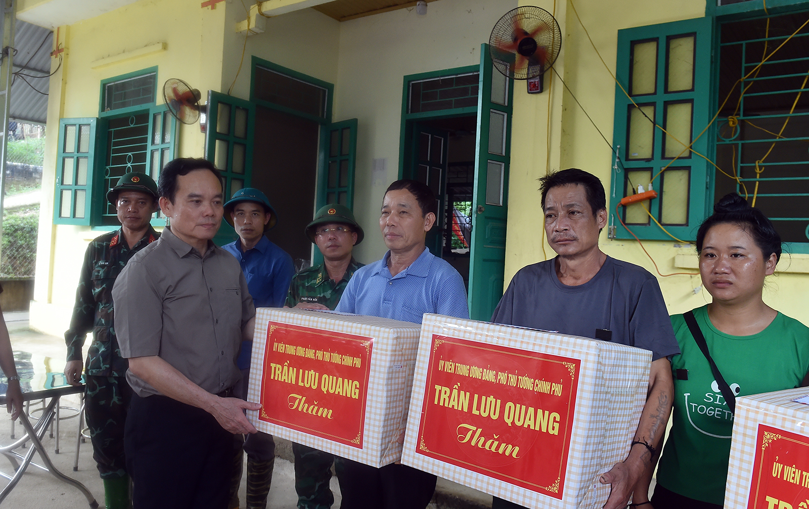 tinh toan bo tri dan cu de bao dam an toan ve tinh mang tai san va sinh ke cho nguoi dan vung nui hinh 6