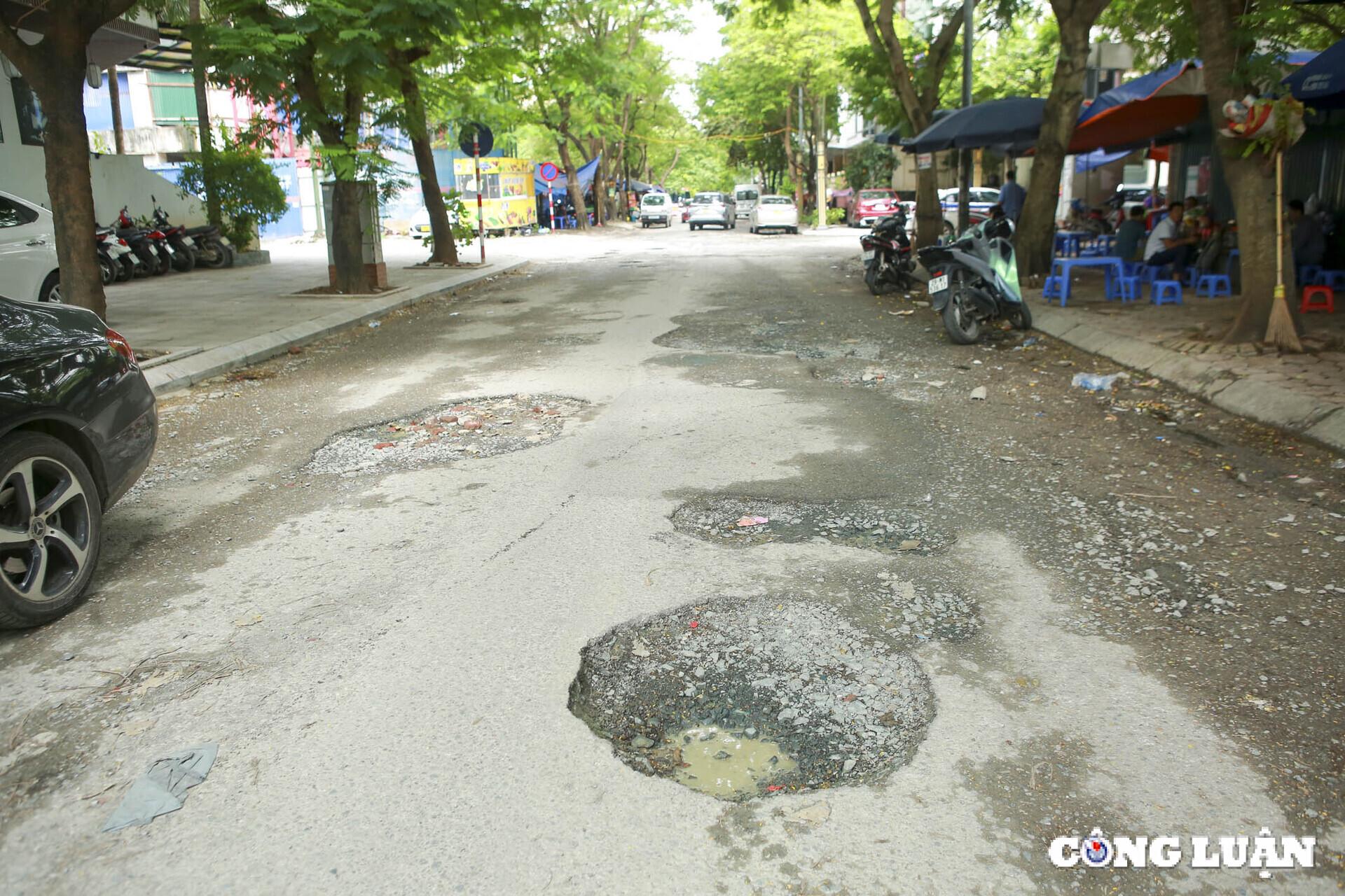 can canh o voi o ga bay nguoi di duong tai con ngo trung tam ha noi hinh 9