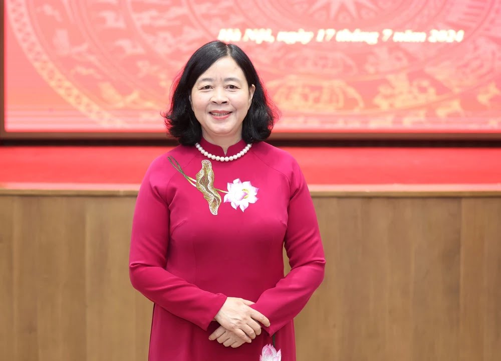 bi thu va cac pho bi thu thanh uy ha noi nhan them nhiem vu moi hinh 1