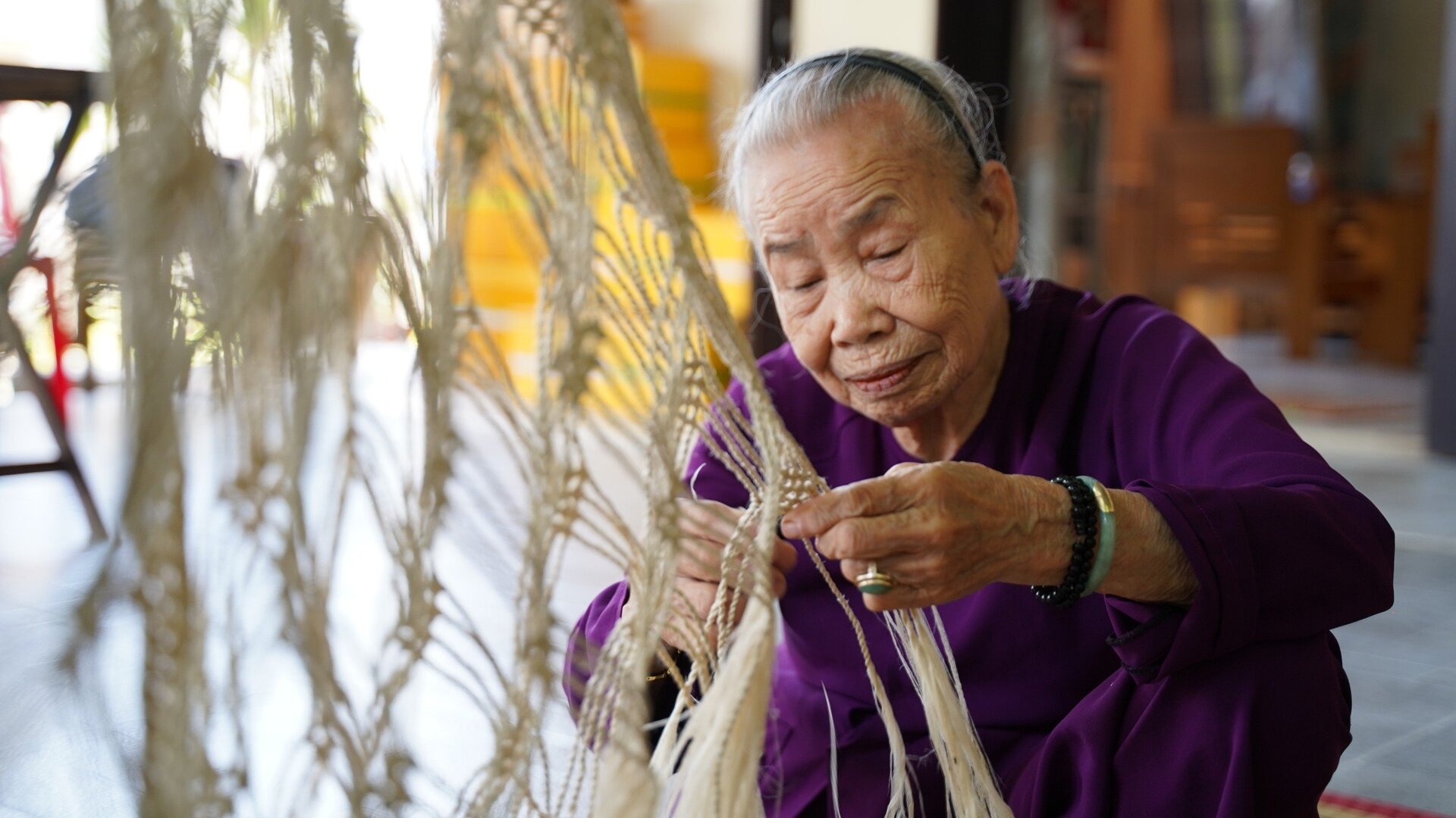 cong nhan di san van hoa phi vat the quoc gia voi nghe dan vong ngo dong hinh 2