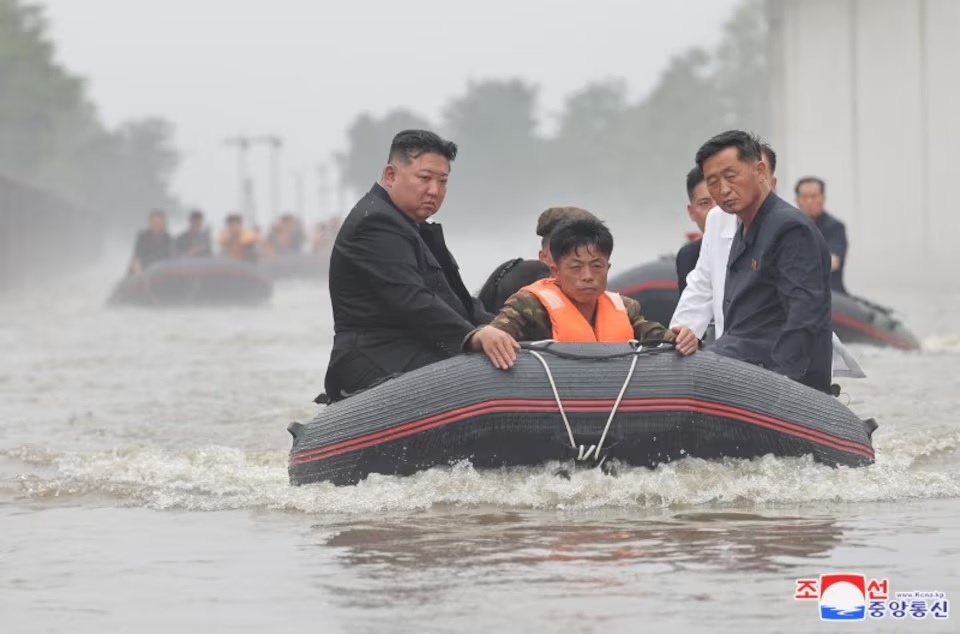 ong kim jong un tham lai vung ngap lut tu choi nhan vien tro nuoc ngoai hinh 1