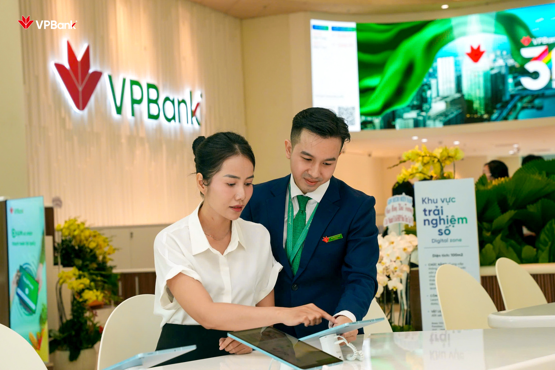 vpbank choi lon voi chi nhanh flagship dau tien tai viet nam hinh 3