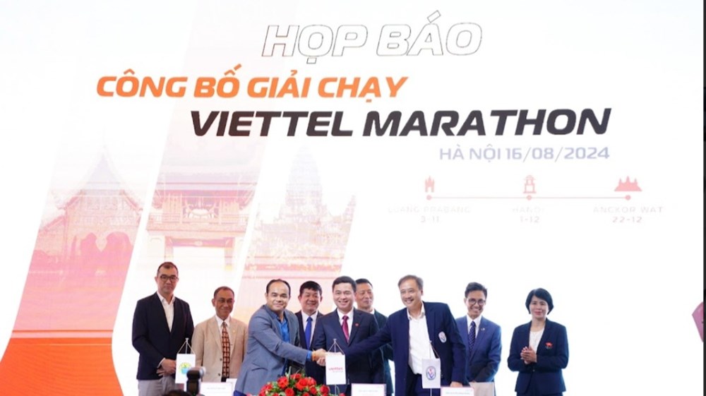 viettel marathon giai chay tieu chuan chau a chinh thuc khoi dong hinh 1