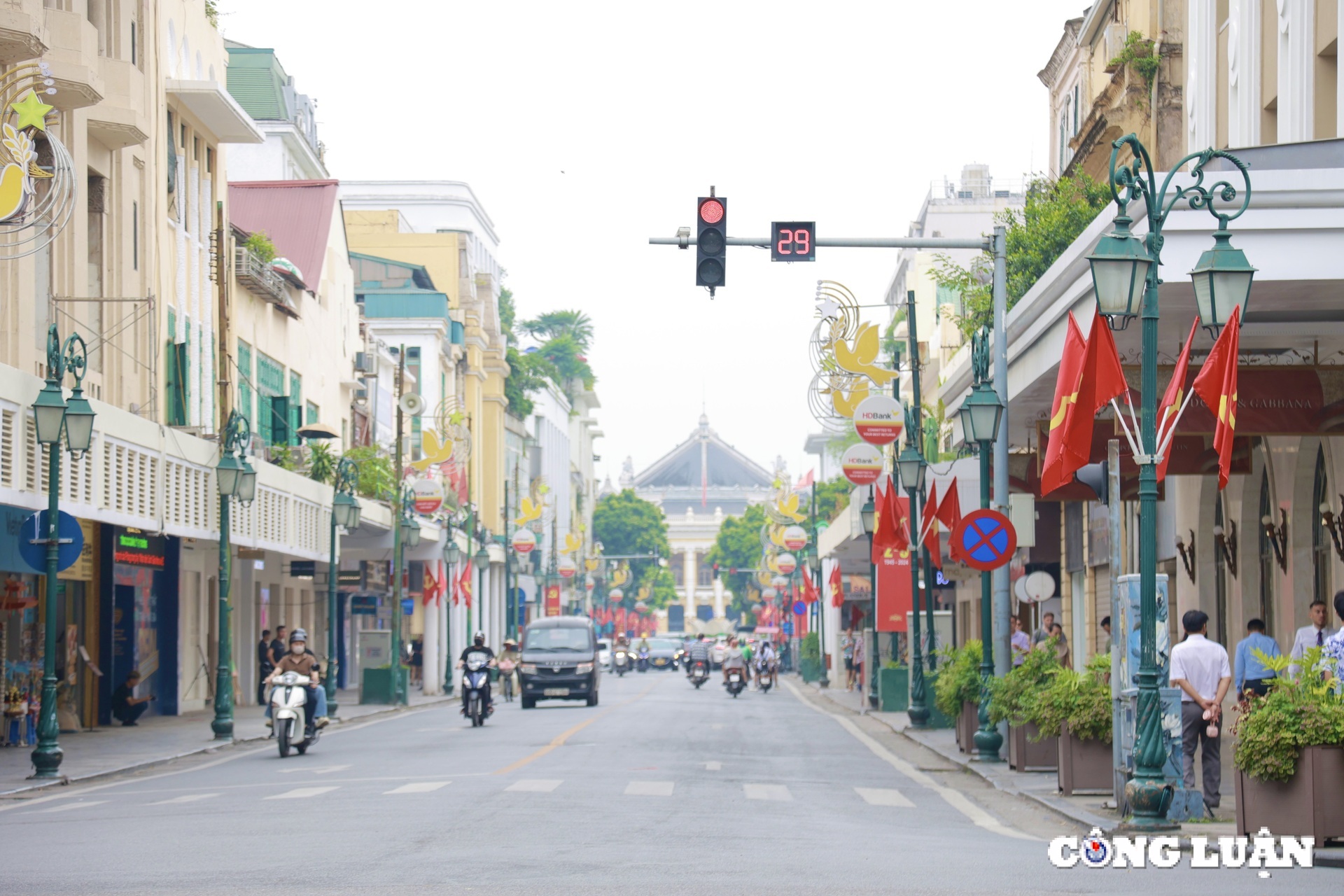 nhung dia danh mang dau an lich su cach mang thang tam tai ha noi hinh 2