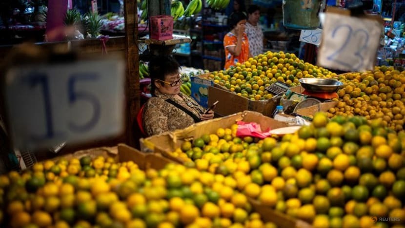 nen kinh te thai lan gan nhu dang trong khung hoang hinh 1